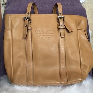 Coach shoulder bag